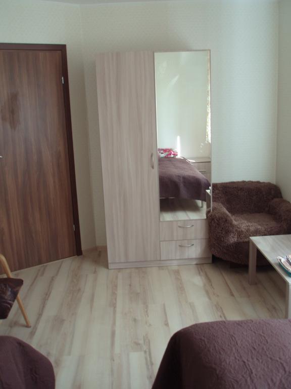 Oti Guesthouse Tallinn Pokoj fotografie